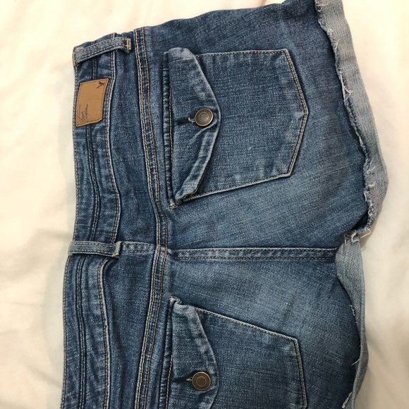 American Eagle Jean Shorts - Picture 2 of 4